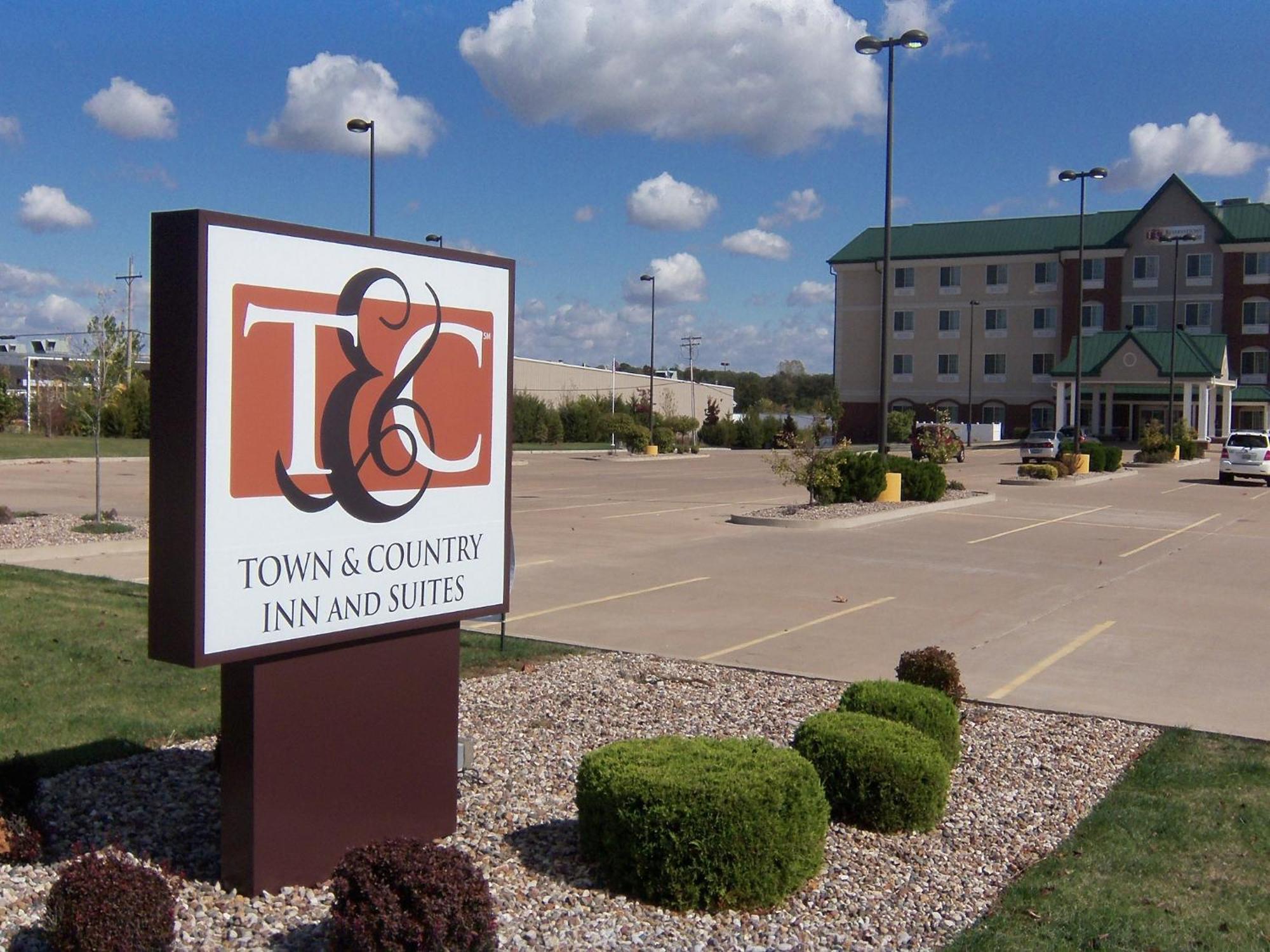 Town & Country And Hotel 3*