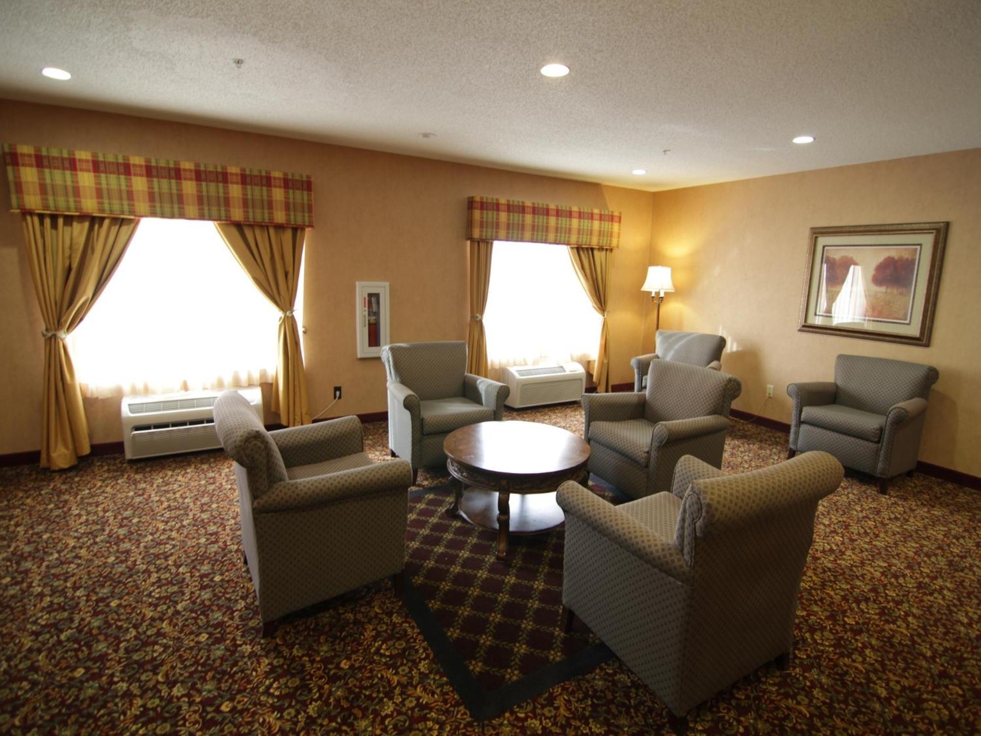 Hotel Town & Country And 3*