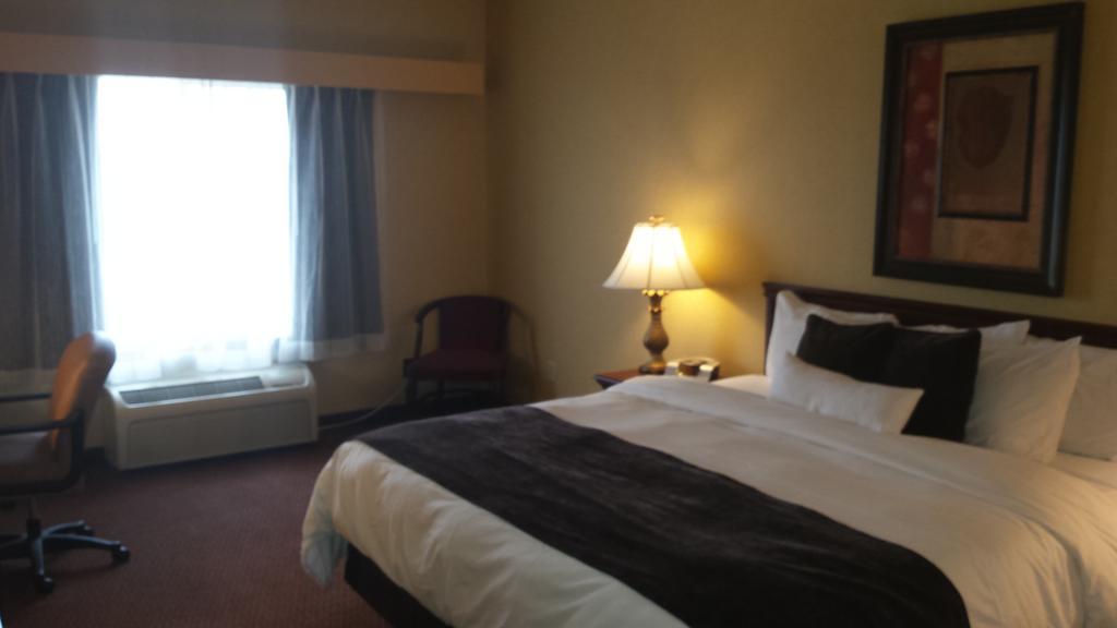 Hotel Town & Country And Quincy